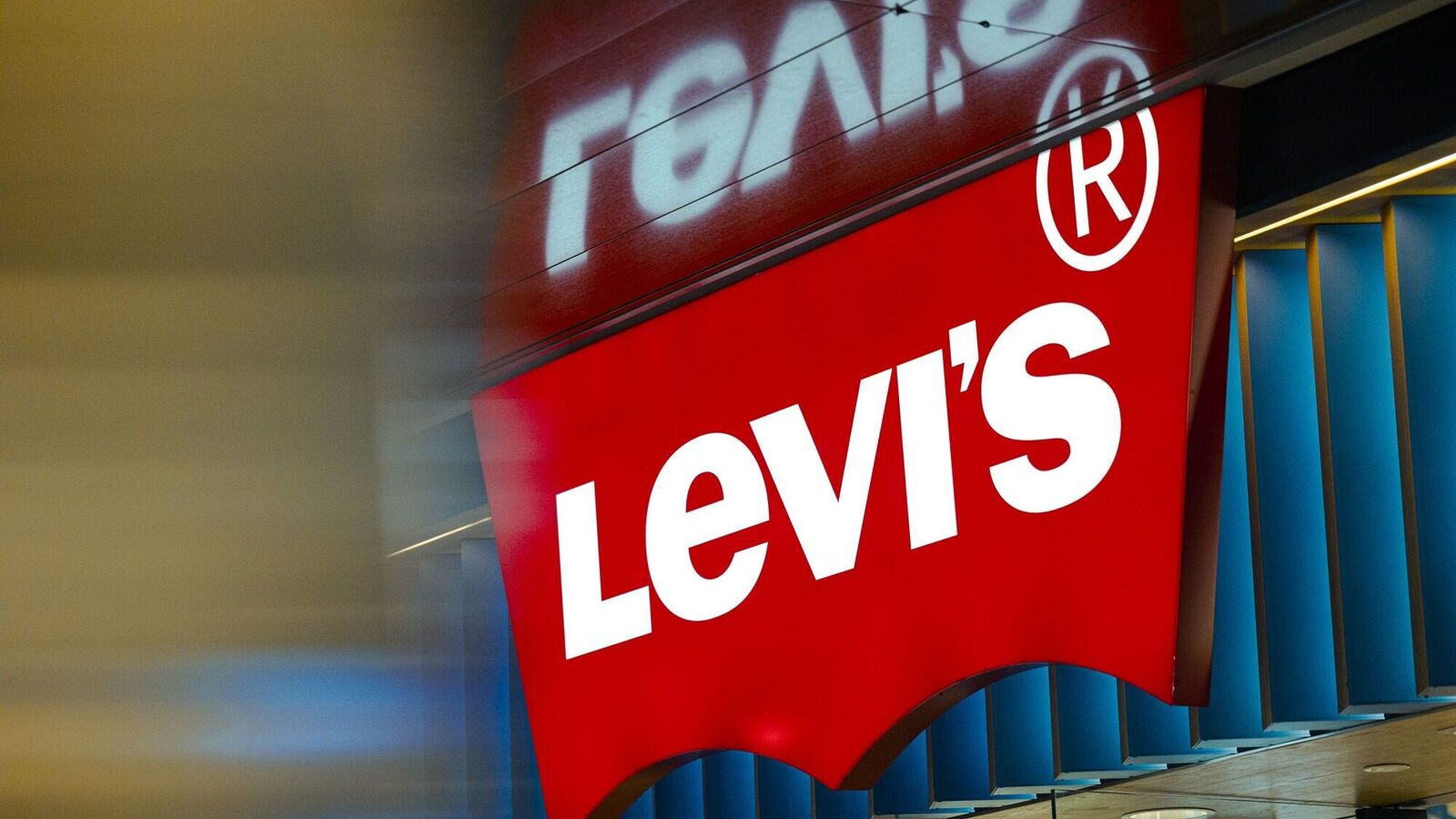 Levi Strauss stock soars 20% on higher profit forecast