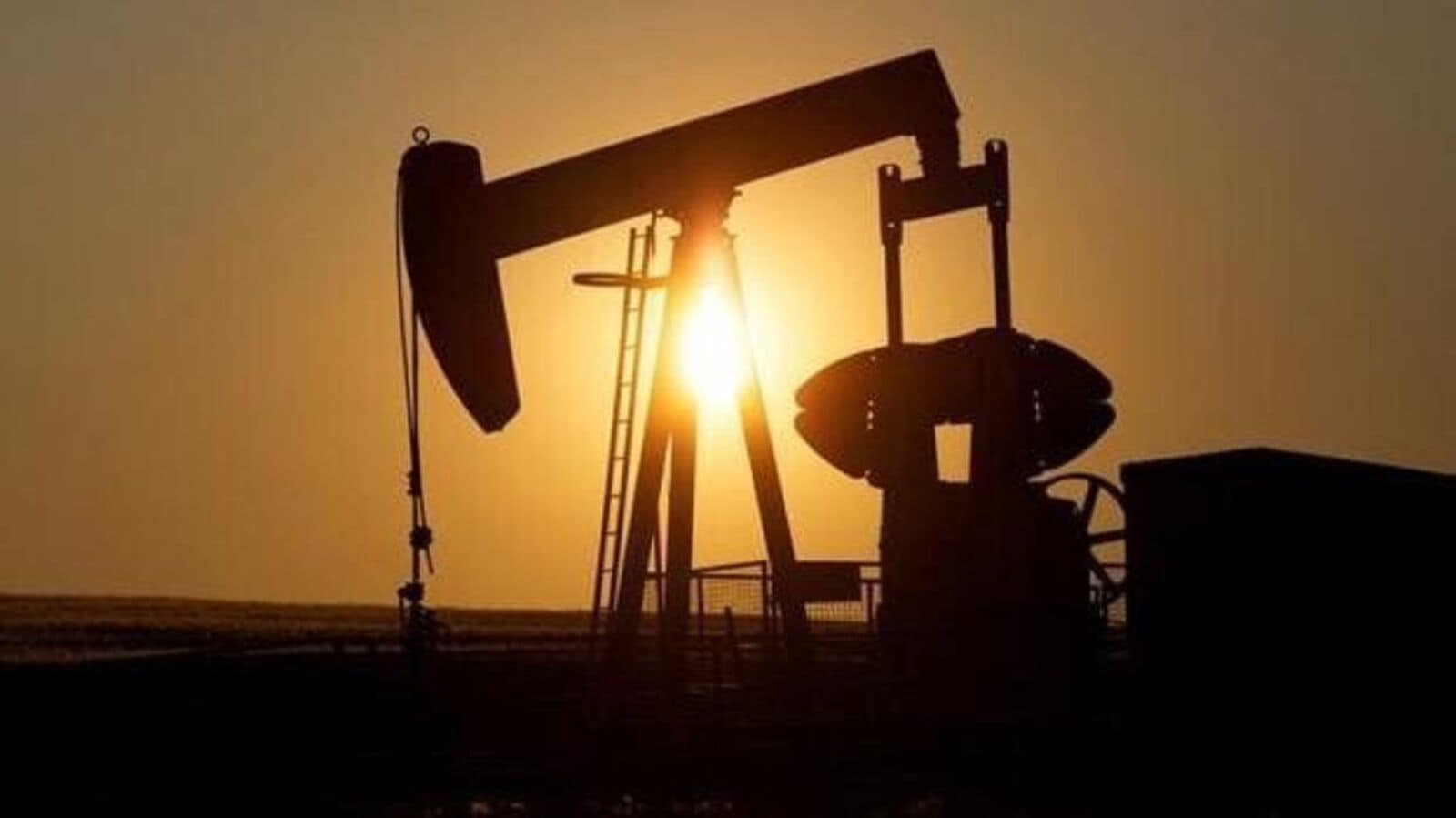 Oil dips on concerns over China demand drop, Middle East ceasefire talks; brent crude at $79.55/bbl